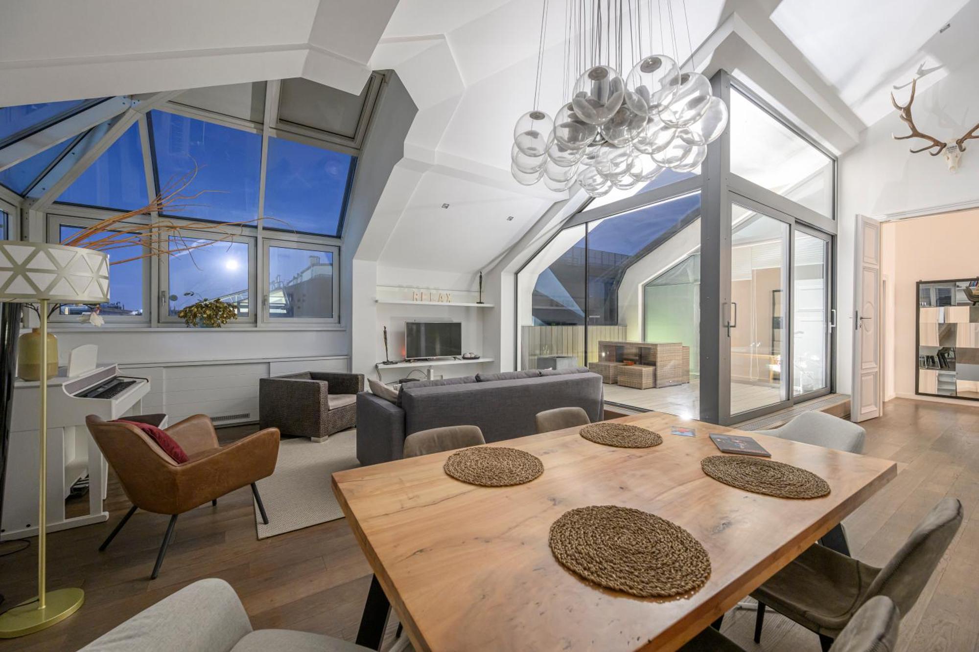 Executive Schottenring Apartment