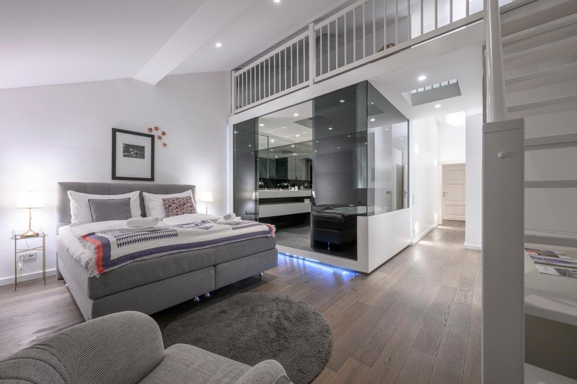 Executive Schottenring Apartment